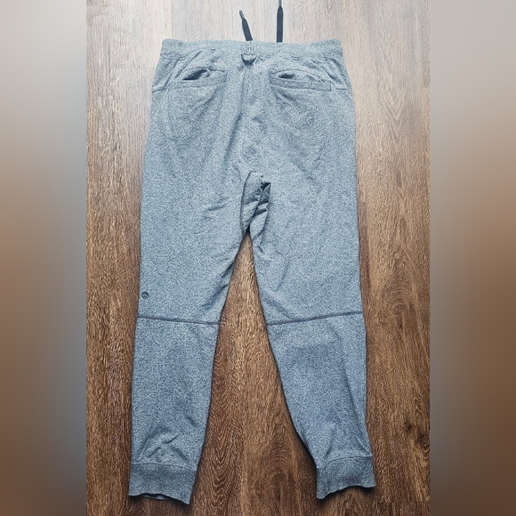 Lululemon Sweatpants Mens Large L Revival Heather Gray Fleece Joggers Lounge - Picture 3 of 8